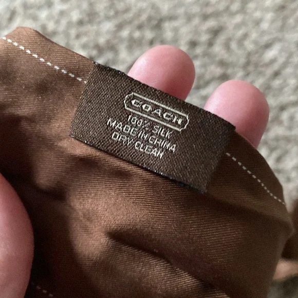 Coach Silk - tan/brown with signature logo, reversible - Picture 3 of 3